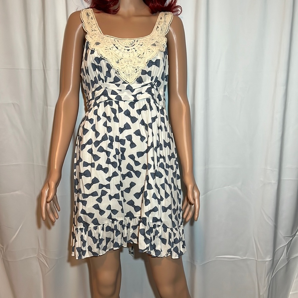 Forever21 juniors sun dress M